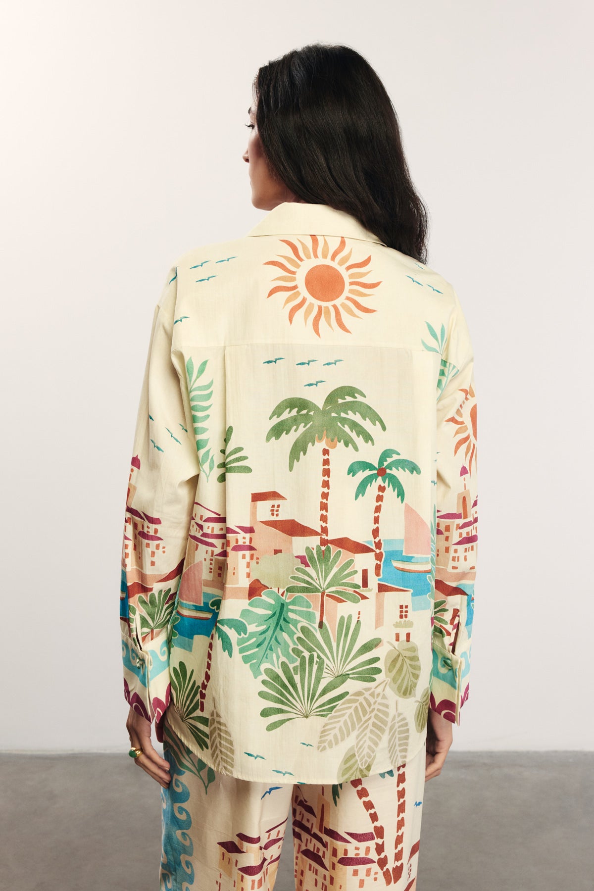 SOLEİL - Tropical Patterned Cuffed Shirt